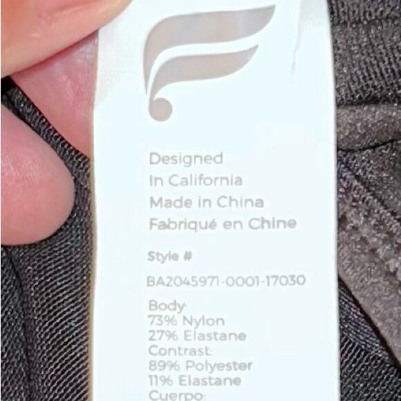 Fabletics Faye High Impact Sports Bra Size Small NWT - Picture 6 of 7